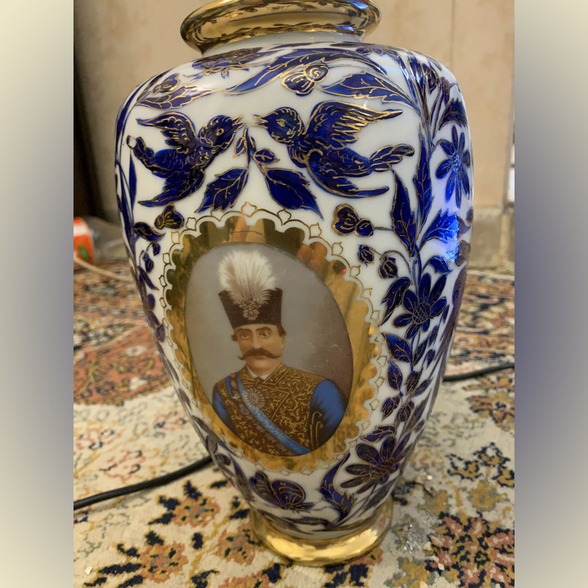 گلدان عتیقه